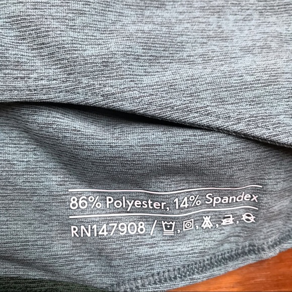 Outdoor Voices Tri-Tone Bra and Leggings, NWOT XS - Picture 6 of 16